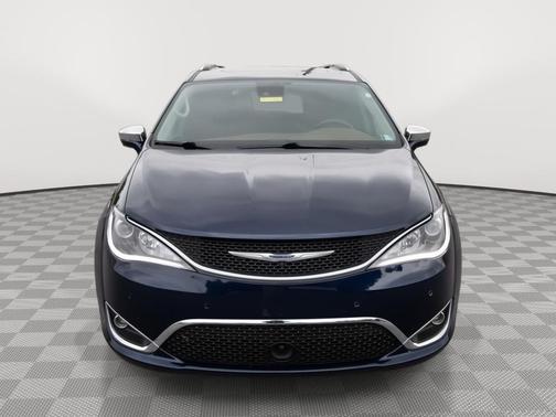 Jazz Blue Pearlcoat 2018 Chrysler Pacifica Limited
