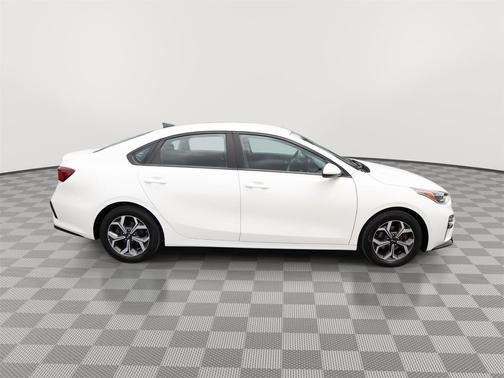 Clear White 2019 Kia Forte LXS
