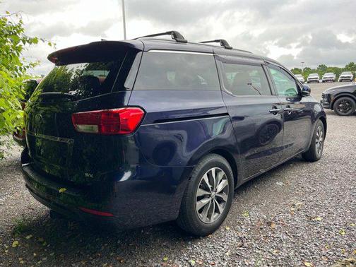 2018 Kia Sedona SX