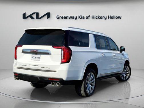 2023 GMC Yukon XL Denali
