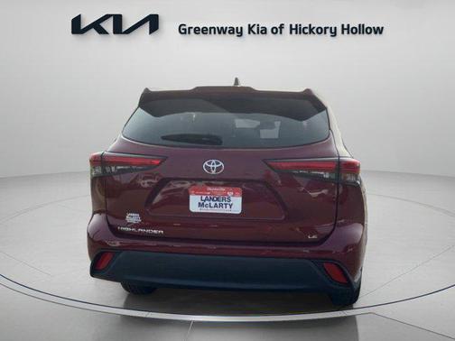 2023 Toyota Highlander LE