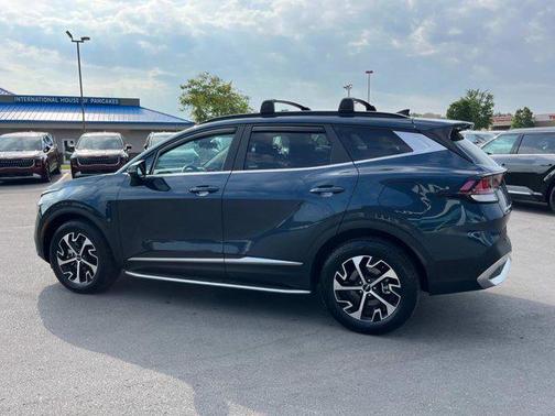 2023 Kia Sportage Hybrid EX