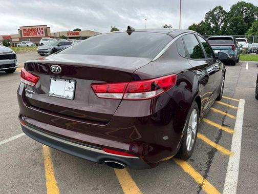 2018 Kia Optima LX