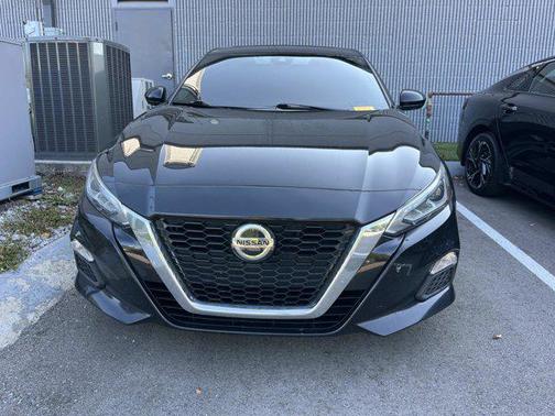 2021 Nissan Altima 2.5 SV
