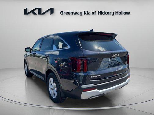 2025 Kia Sorento LX