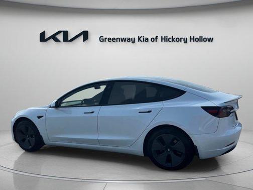 2022 Tesla Model 3 Standard Range