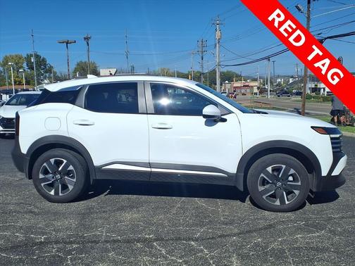 2025 Nissan Kicks SV