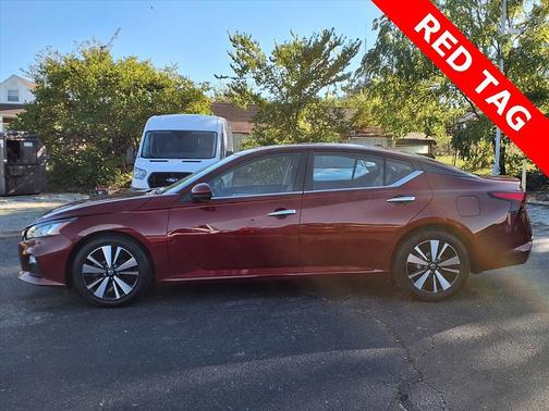 2021 Nissan Altima 2.5 SV