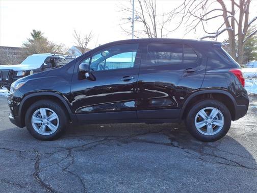 2022 Chevrolet Trax LS