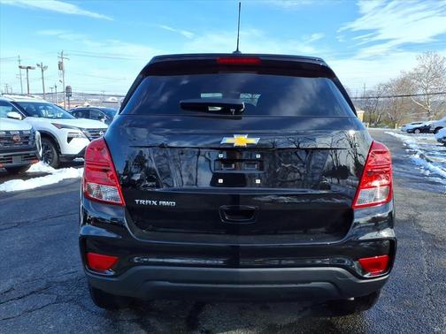 2022 Chevrolet Trax LS
