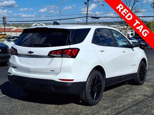 2023 Chevrolet Equinox LS