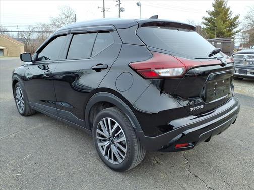 2024 Nissan Kicks SV