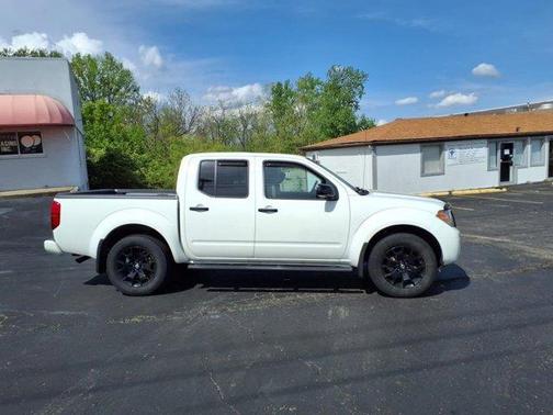 2021 Nissan Frontier SV