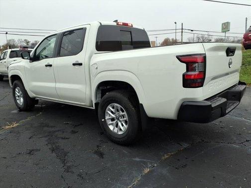 2025 Nissan Frontier S