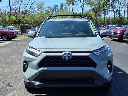 2023 Toyota RAV4 Hybrid XLE Premium