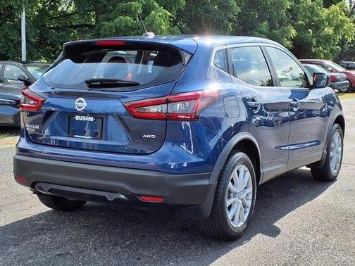 2022 Nissan Rogue Sport S
