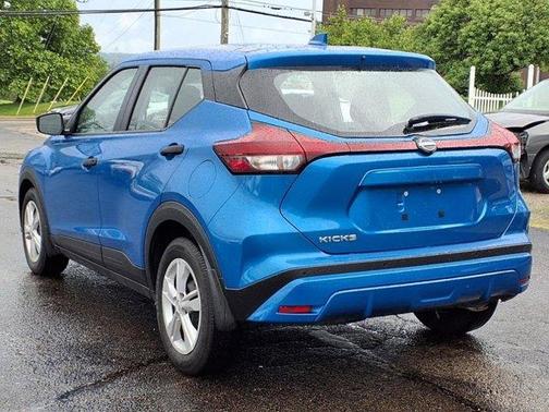 2024 Nissan Kicks S