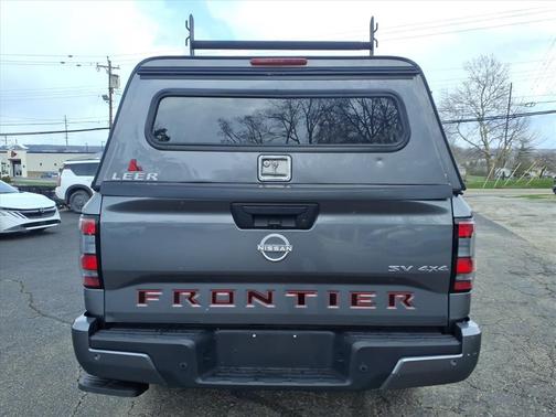 2023 Nissan Frontier SV