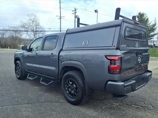 2023 Nissan Frontier SV