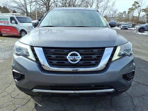 2019 Nissan Pathfinder S