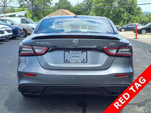 2022 Nissan Maxima SR