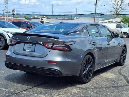 2022 Nissan Maxima SR