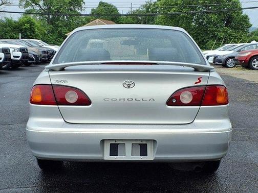 2002 Toyota Corolla