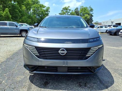 Gun Metallic 2025 Nissan Murano Platinum