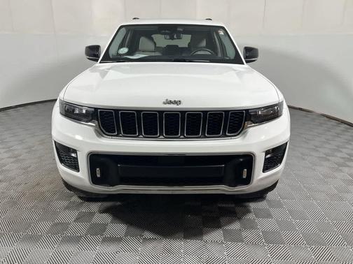 2022 Jeep Grand Cherokee Overland