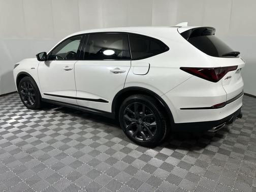 2022 Acura MDX A-Spec Package