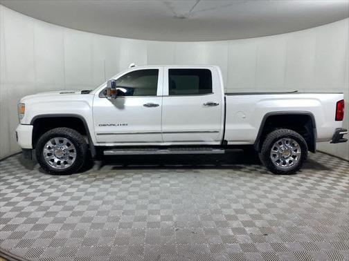 2019 GMC Sierra 2500 Denali