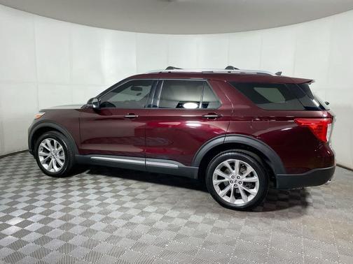 2022 Ford Explorer Platinum