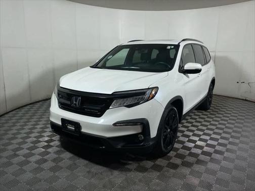 2022 Honda Pilot AWD Black Edition