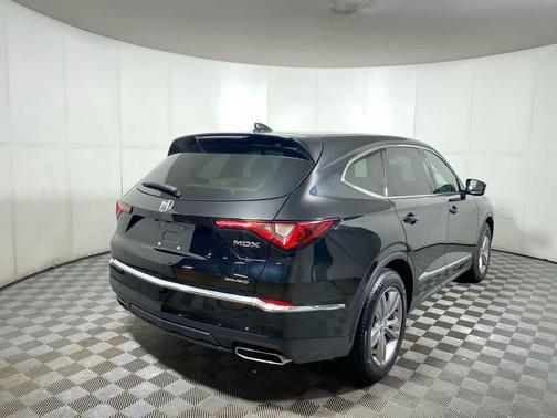 2023 Acura MDX Standard