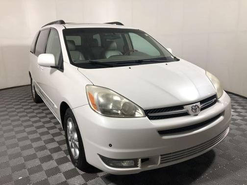 2005 Toyota Sienna XLE Limited