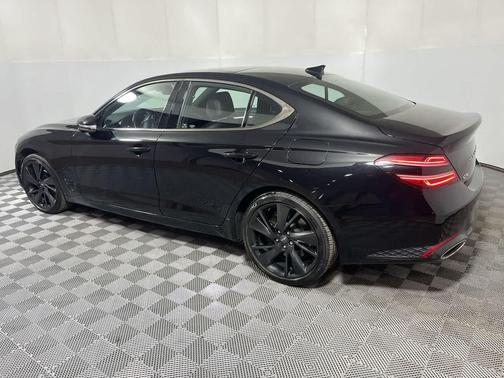 2022 Genesis G70 3.3T AWD