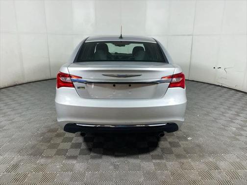 2012 Chrysler 200 Limited