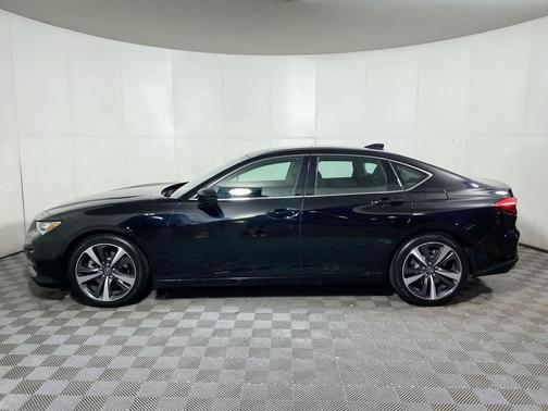 2025 Acura TLX Technology