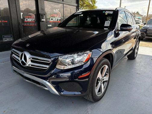2019 Mercedes-Benz GLC 300 Base