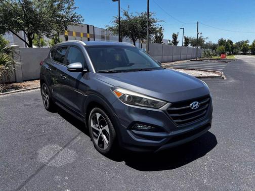 2016 Hyundai TUCSON Sport