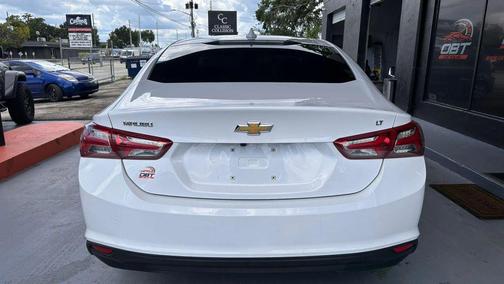 2021 Chevrolet Malibu FWD LT