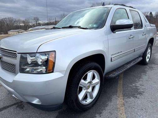 2013 Chevrolet Avalanche LT