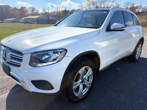 2017 Mercedes-Benz GLC 300 4MATIC
