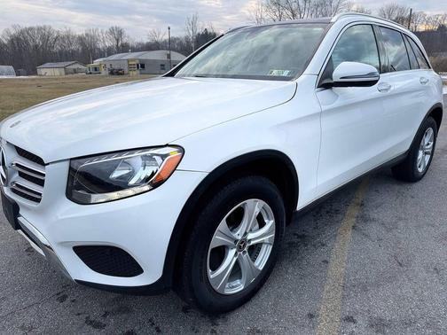2017 Mercedes-Benz GLC 300 4MATIC