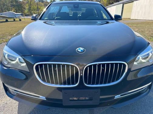 2015 BMW 740 Li