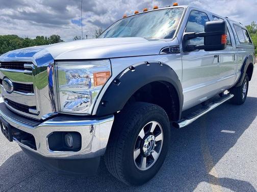 Ingot Silver 2016 Ford F-250 Lariat