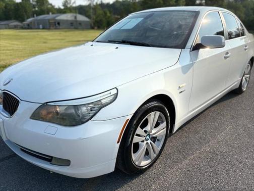 2010 BMW 528 xDrive