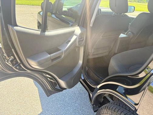 Super Black 2012 Nissan Xterra PRO-4X