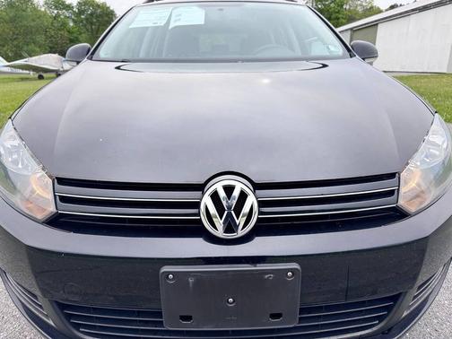 Black Uni 2014 Volkswagen Jetta SportWagen DSG TDI w/Sunroof & Nav