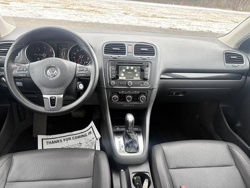 2014 Volkswagen Jetta SportWagen DSG TDI w/Sunroof & Nav